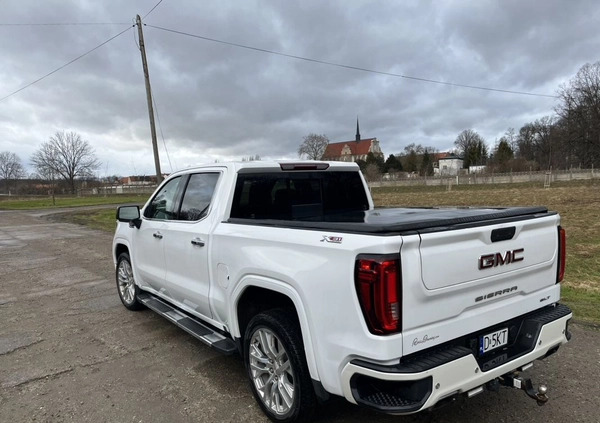 GMC Sierra cena 285000 przebieg: 128000, rok produkcji 2019 z Bardo małe 211